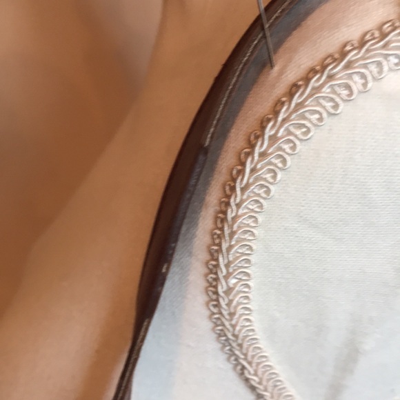 RELIC BROWN CROSSBODY BAG - Picture 7 of 13